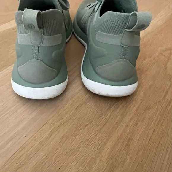 Lululemon Light Gray Sneakers - Picture 5 of 7